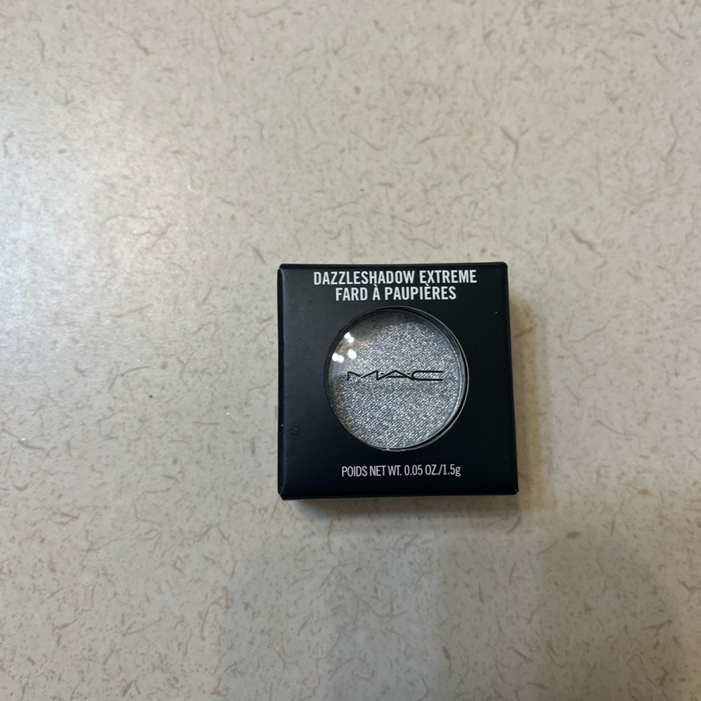 M•A•C eyeshadow